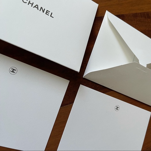 Chanel Thank You Cards - Picture 4 of 5